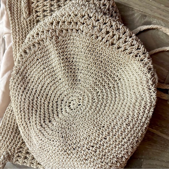 - URBAN OUTFITTERS Ecote Moria Crochet Backpack in beige o/s main image 12